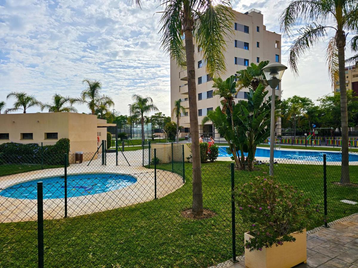 Sup T12 Marinsa - La Torre Apartment *